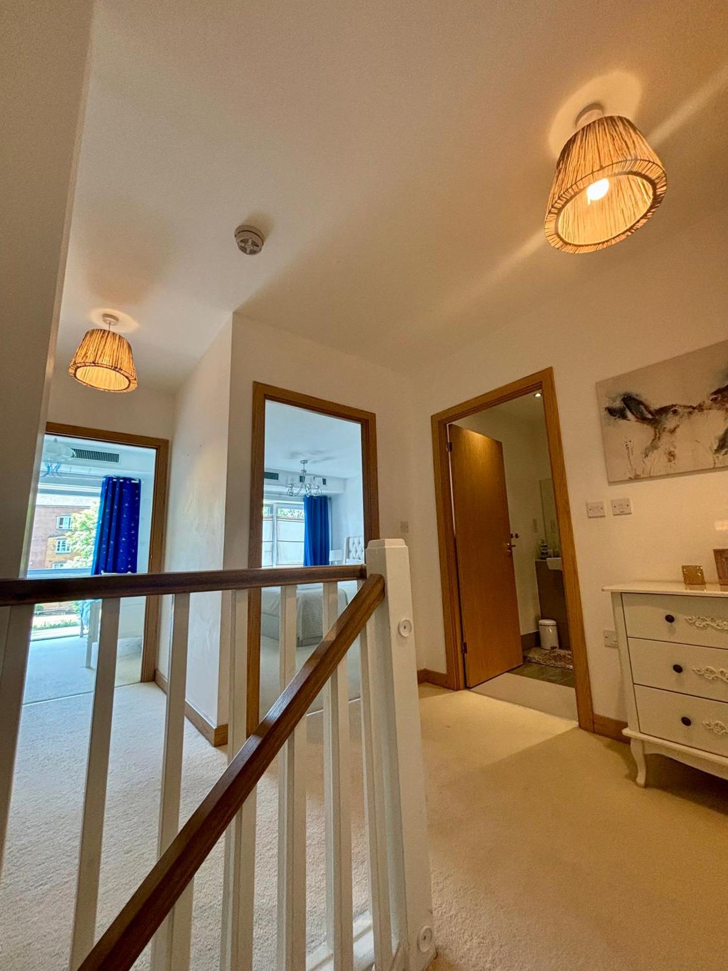 Two Double Bedroom Duplex Flat Londra Esterno foto